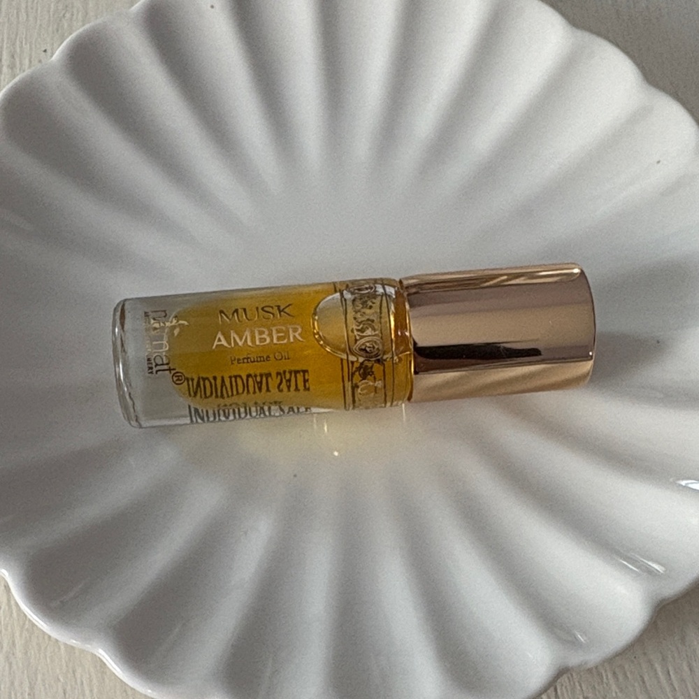 Nemat Musk Amber Perfume Oil - sample size 2.5 ml